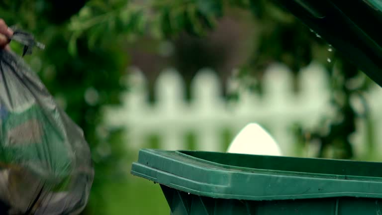 Best Estate Cleanout  in Pleasant Ridge, MI